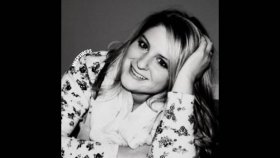 Meghan Trainor - Sign Your Name Meghan Trainor - Sign Your Name