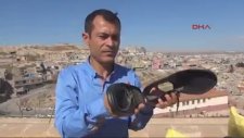 Sinyal Kesici Ayakkabı Yapan Şanlıurfa'lı Güvenlik Görevlisi