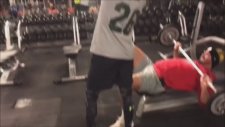 MANNEQUIN CHALLENGE BASE LIFE CLUB