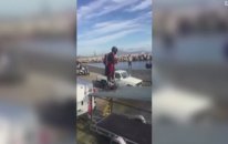 Jet Motoruyla Uçan Adam Hayrete Düşürdü