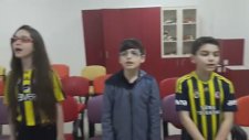 Mavi Gezegen Çocuk Şarkısı İşaret Dili Bahçeşehir Mektebim Okulu Öğretmen Sabiyna Eşme