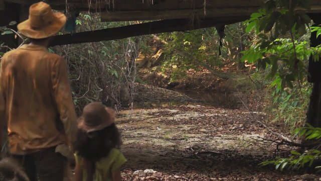 Terra e Luz (2017) Fragman
