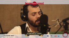 Çubuklu Cem - Öldürür Beni
