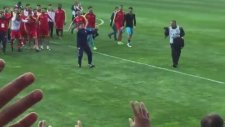 Yılmaz Vural'ın Kendine Has Galibiyet Sevinci