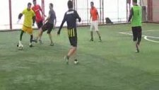 Maç Tartışmalı Son Dakika Golü Geçerli mi 3 Nisan Halı Saha Maçı 4-4 Kıran kırana bir maç oldu