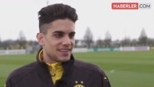 Schalke Taraftarları Arasında Tek Başına Oturan Dortmund'lu Kadın Ortaya Çıktı