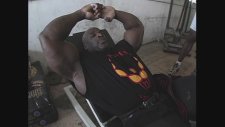 Ronnie Coleman'ın 1 Ton Bacak Çalışması