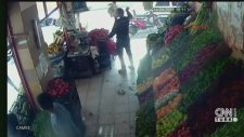 Pompalı Tüfeğe Domatesle Karşılık Veren Yurdum İnsanı