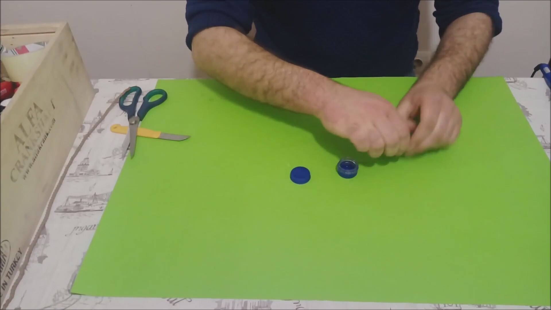 Pet Şişeden Dekoratif Perde Yapımı Pet Şişeden Dekoratif Perde Yapımı