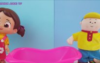 Heidi Renkli Buz Havuzunda Donuyor - Acaba Heidi'yi Donmaktan Kim Kurtaracak?