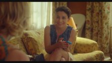 Retour Chez Ma Mere (2016) Fragman