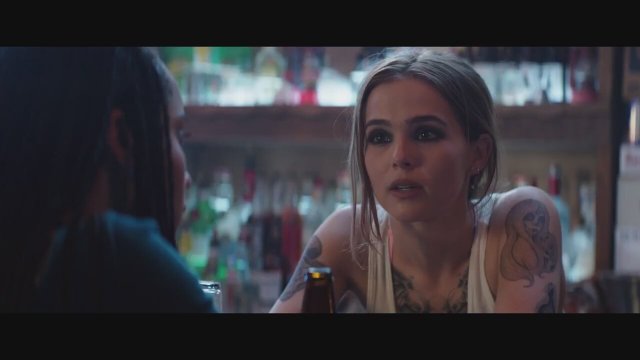 Vincent-N-Roxxy (2016) Fragman