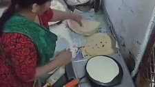 Koltuk Altı Gözlemesi - Hindistan Sokak Lezzetleri