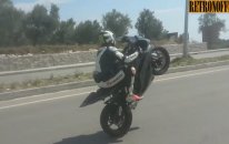 Retron - Yarım Gaz Yan Tam Gaz İsyan / R6 Klib