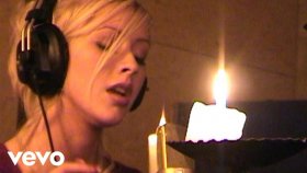 Christina Aguilera - The Christmas Song Christina Aguilera - The Christmas Song