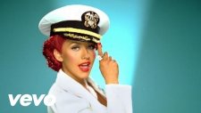 Christina Aguilera - Candyman