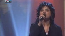 Dilek Karadağ-Kara çadır ismi tutar