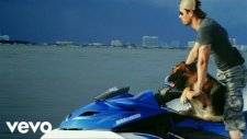 Enrique Iglesias - I Like How It Feels feat. Pitbull & The WAV.s