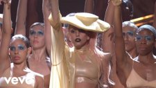 Lady Gaga - Born This Way (GRAMMYs on CBS)