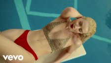 Iggy Azalea - Change Your Life (Explicit) ft. T.I.