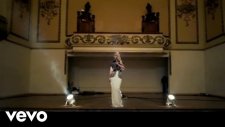 Iggy Azalea - Work Stripped (Vevo Lıft Uk)