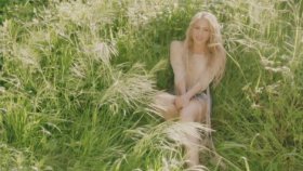 Shakira - Me Enamoré Shakira - Me Enamoré