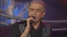 Edip Akbayram-Bu Yıl Benim Yeşil Bağım Kurudu
