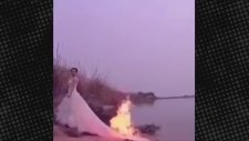 Düğün Fotoğrafı İçin Cayır Cayır Yanan Gelin