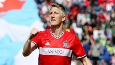 Bastian Schweinsteiger İpe Dizdi