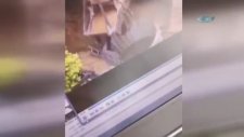 İki İşçinin Toprağa Gömüldüğü Anlar