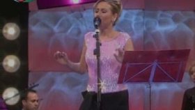 Tugce Pala - Ömrümüzün Son Demi Sonbaharıdır Artık Tugce Pala - Ömrümüzün Son Demi Sonbaharıdır Artık