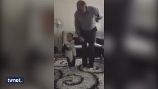 Torununa Halay Oynatan Elazığlı