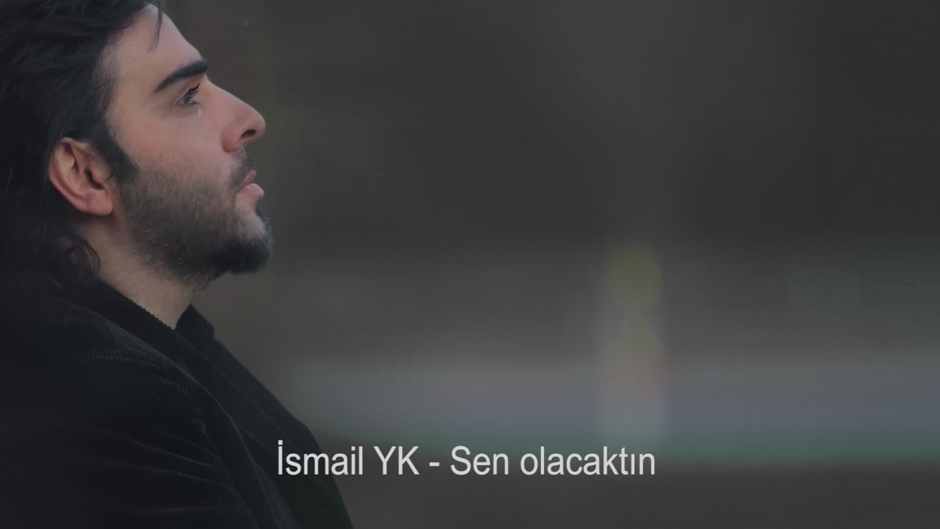 Ağlamak istiyorsan, müzik dinle Ağlamak istiyorsan, müzik dinle