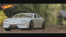 30 TL ve Üzeri Hot Wheels Migros Alışverişine Lamborghini Sürüş Hakkı Kazanma Şansı!