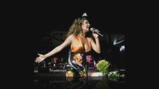 Ebru Yaşar-Ben Ne Yangınlar Gördüm