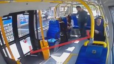 Minibüste Şortlu Kıza Saldırı Anı