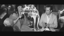 Ferhat Göçer - Neden Saçların Beyazlamış Arkadaş (Feat. Bülent Ersoy)