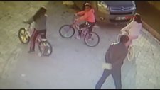 Küçük Kıza Parke Taşıyla Vurup Tacizden Serbest Kalmak