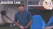 Joachim Löw'ün Elini Yine Pantolonuna Sokması