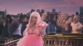 Nicki Minaj - Ft. Iggy Azalea - Queens In Moscow Nicki Minaj - Ft. Iggy Azalea - Queens In Moscow