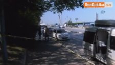 Üsküdar'da Otomobil İçinde Erkek Cesedi Bulundu