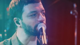 Mehmet Erdem - Bir Elmanın Yarısı Mehmet Erdem - Bir Elmanın Yarısı