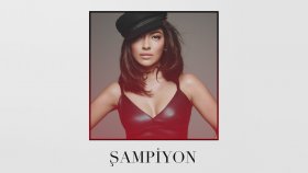 Hadise - Kafa Tutuyor Hadise - Kafa Tutuyor