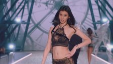 Starboy (Live From The Victoria’s Secret Fashion Show 2016 in Paris)