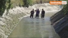 Sulama Kanalına Düşen Otomobilde Kaybolan Oğlunu Arıyor