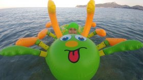 Dev Tırtıl , Büyük Çok Ayaklı Deniz Oyuncağı, Eğlenceli Çocuk Videosu, Toys Unboxing