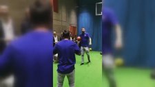 Messi Basket Atarken Arda Turan'ın Türklük Yapması!
