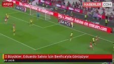 3 Büyükler, Eduardo Salvio İçin Benfica'yla Görüşüyor