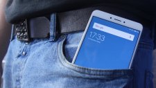 Cepten Taşan Akıllı Telefon: Xiaomi Mi Max 2 İncelemesi (6.4inç Ekrana Cep Testi Yaptık!)