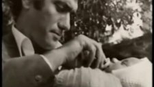 Hakan Yeşilyurt - Acıya Gülmek